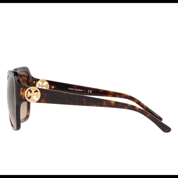 “HOST PICK” Tory Burch Sunglasses - Picture 5 of 10
